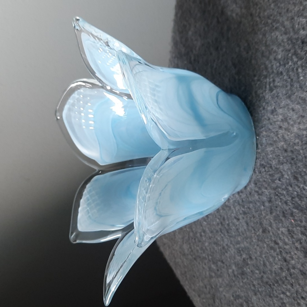 Murano Art Glass Petal Bowl/candle holder - Picture 3 of 5